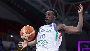 直播观看-未来国家队主力？萨利乌-尼昂场均17.8分钟 贡献10.2分4.6板0.6断