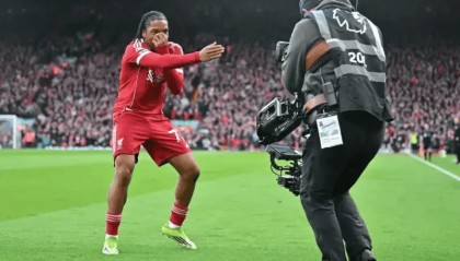 英雄联盟官方赛事官网-首开纪录！17岁的恩古莫哈更新Ins：胜利的感觉！